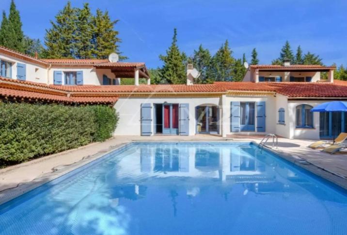 Hotel Bel Valen Le Val Εξωτερικό φωτογραφία